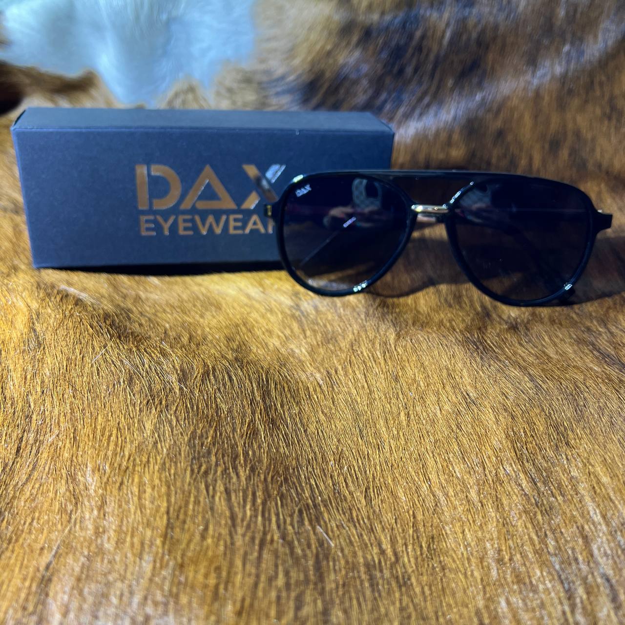 DAX Earhart Black - Sunglasses